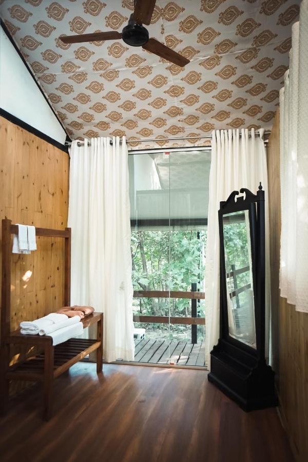 La Selva Resort, Pench National Park Khawasa Экстерьер фото